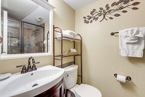Balcony & Gulf Views: Galveston Condo Near Beach