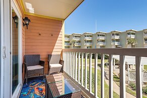 Balcony & Gulf Views: Galveston Condo Near Beach
