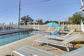 Walk to Beach: Stunning Gulfport Getaway