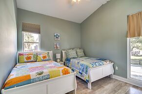 Walk to Beach: Stunning Gulfport Getaway