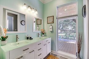 Walk to Beach: Stunning Gulfport Getaway