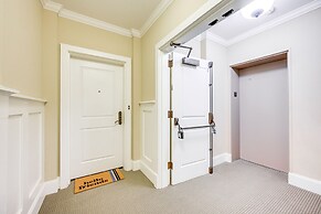 Chic Greensboro Condo w/ Lake Oconee Access!