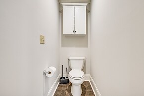 Chic Greensboro Condo w/ Lake Oconee Access!