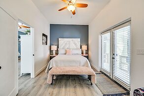 Grill & Patio: Charming Cabin in Munds Park