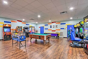 Cozy Ellijay Cabin: Hot Tub, Yard, & Resort Access