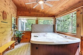 Cozy Ellijay Cabin: Hot Tub, Yard, & Resort Access