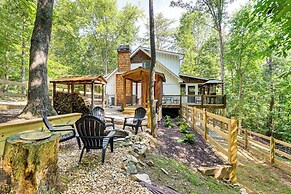 Cozy Ellijay Cabin: Hot Tub, Yard, & Resort Access