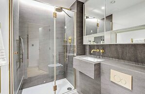 Modern Kings Cross Apartments