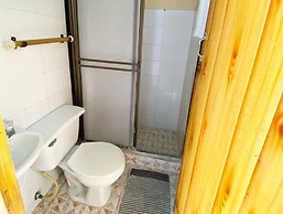 Yellow Moon Guesthouse  Apartments