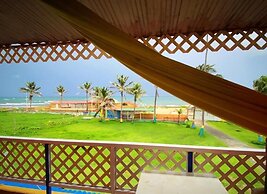 Yellow Moon Guesthouse  Apartments