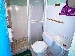 Yellow Moon Guesthouse  Apartments