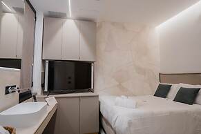 POETICA BOUTIQUE SKY HOTEL