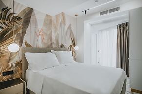 POETICA BOUTIQUE SKY HOTEL