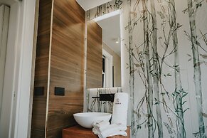 POETICA BOUTIQUE SKY HOTEL