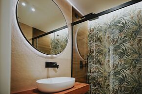 POETICA BOUTIQUE SKY HOTEL