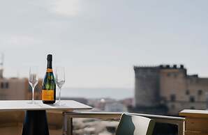 POETICA BOUTIQUE SKY HOTEL