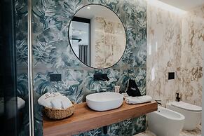 POETICA BOUTIQUE SKY HOTEL