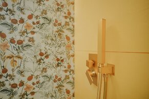 POETICA BOUTIQUE SKY HOTEL