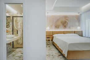 POETICA BOUTIQUE SKY HOTEL