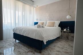 POETICA BOUTIQUE SKY HOTEL