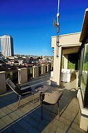 POETICA BOUTIQUE SKY HOTEL