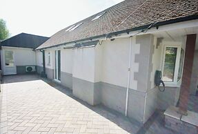 Pamper House Holiday Home And Annex