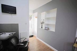 Pamper House Holiday Home And Annex
