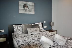 Pamper House Holiday Home And Annex
