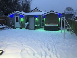 Pamper House Holiday Home And Annex
