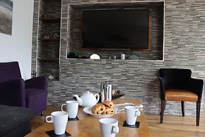 Pamper House Holiday Home And Annex