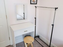 Sea Breeze Holiday Home