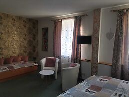 Wild West Hotel
