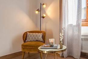 Laurel Apartment by Mmega