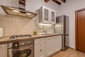 Laurel Apartment by Mmega