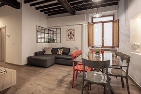 Laurel Apartment by Mmega