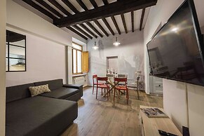 Laurel Apartment by Mmega