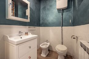 Laurel Apartment by Mmega
