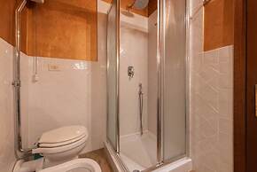 Laurel Apartment by Mmega