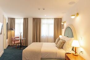 Westlight Lisboa Madalena