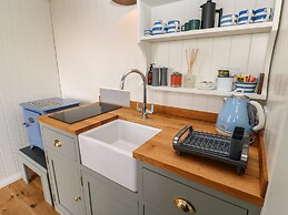 Lower Trewern Shepherds Hut