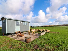 Lower Trewern Shepherds Hut