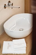 Albergo Diffuso Rossi Dimora Di Charme