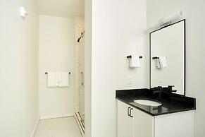 Roami at Canal Quarters