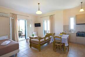 Porto Nirikos Lefkada - Private Parking