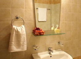 Porto Nirikos Lefkada - Private Parking