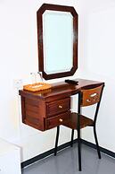 Eden Holidays Resort