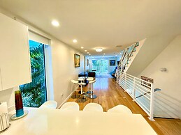 Luxury South Beach Private Apartments
