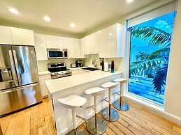 Luxury South Beach Private Apartments