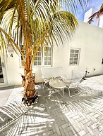 Luxury South Beach Private Apartments