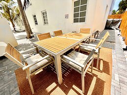 Luxury South Beach Private Apartments